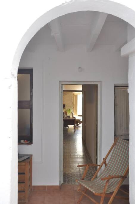 Traditional House روساس المظهر الخارجي الصورة